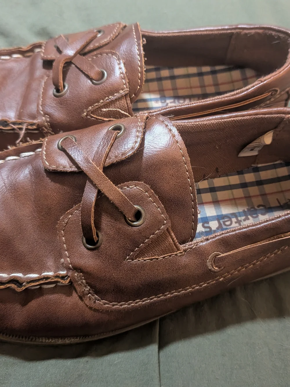 Carter’s Brown Caramel Loafers Boys Dress Boat Shoes size 1M Wedding Church